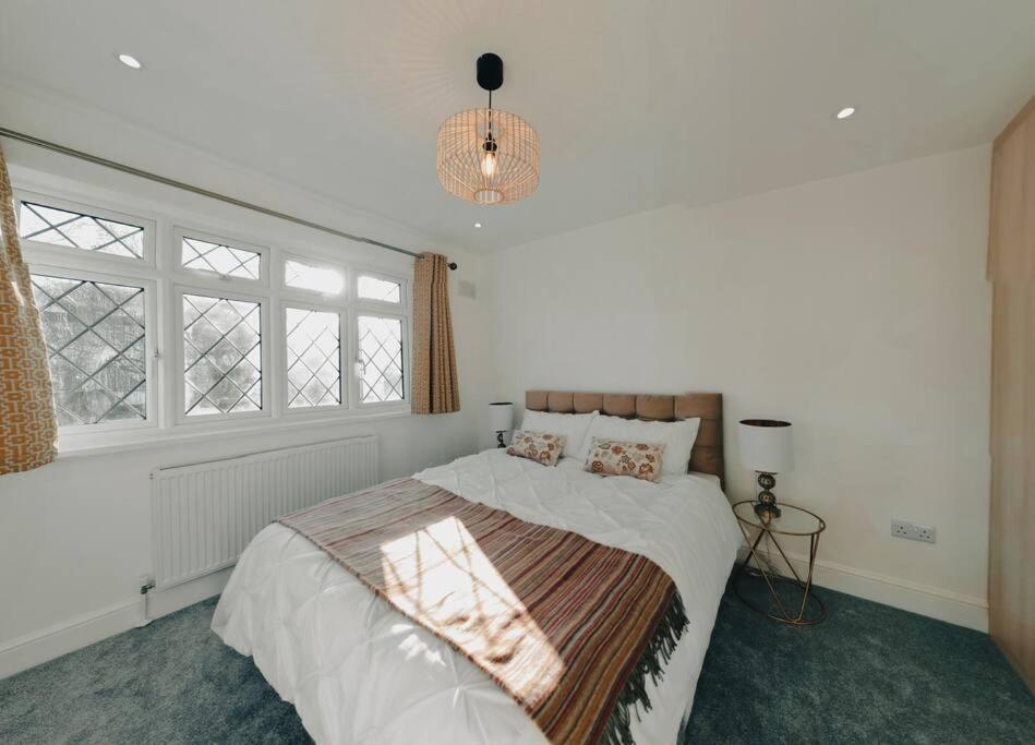 Homely & Peaceful Living Space Morden  Exterior foto
